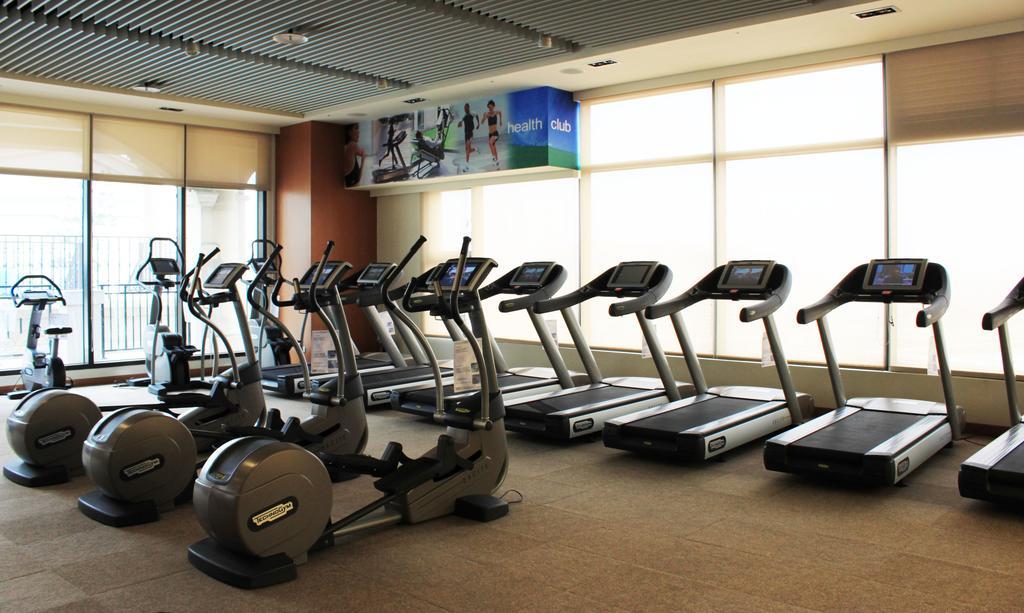 โรงแรมอี ดา รอยัล ต้าชู่ สิ่งอำนวยความสะดวก รูปภาพ A typical gym